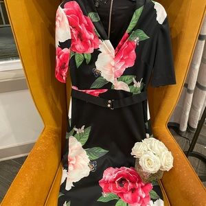 (Item no. 14) LBD Pencil dress w Rose Gold detail